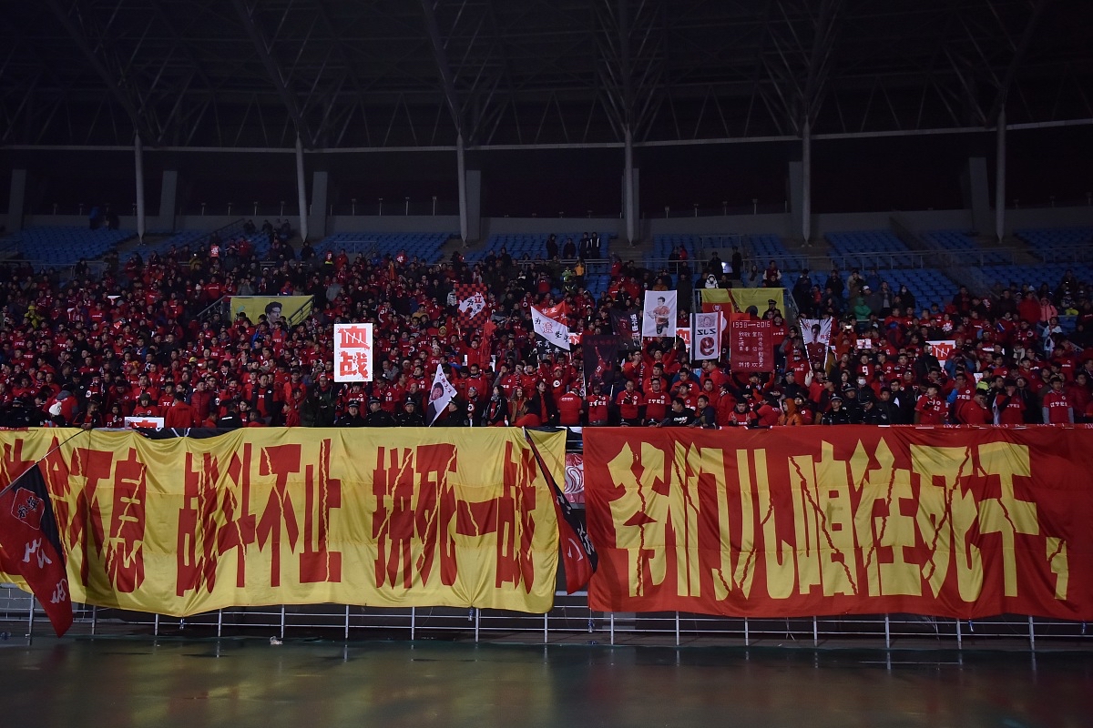 关于惊险瞬间频现，强队困境逆袭，壮举引爆全场！的信息